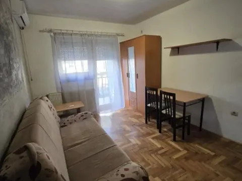 Izdavanje, garsonjera, 23m², Nova Detelinara, Novi Sad Sve Podlokacije - image 4