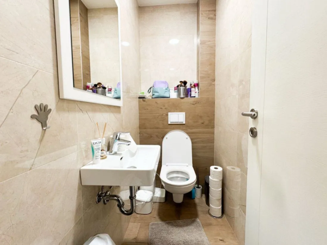 Prodaja, dvosoban stan, 63m², Dalmatinska ulica, Podgorica