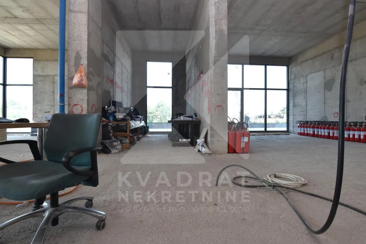 Rent, office space, 282m², Stari Aerodrom, Podgorica