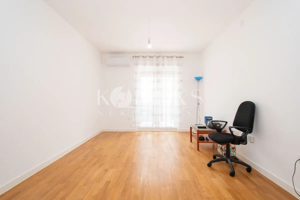 Rent, one bedroom apartment, 42m², Stari Aerodrom, Podgorica
