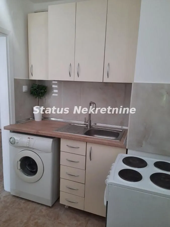 Izdavanje, dvosoban stan, 60m², Detelinara, Novi Sad Sve Podlokacije