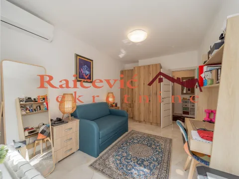 Sale, three bedroom apartment, 80m², Savski Venac, Beograd - image 14