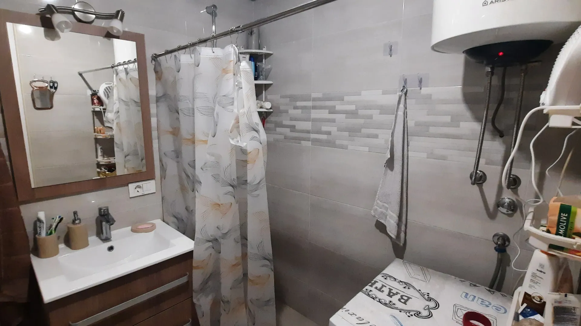 Prodaja, trosoban stan, 95m², Centar, Nikšić