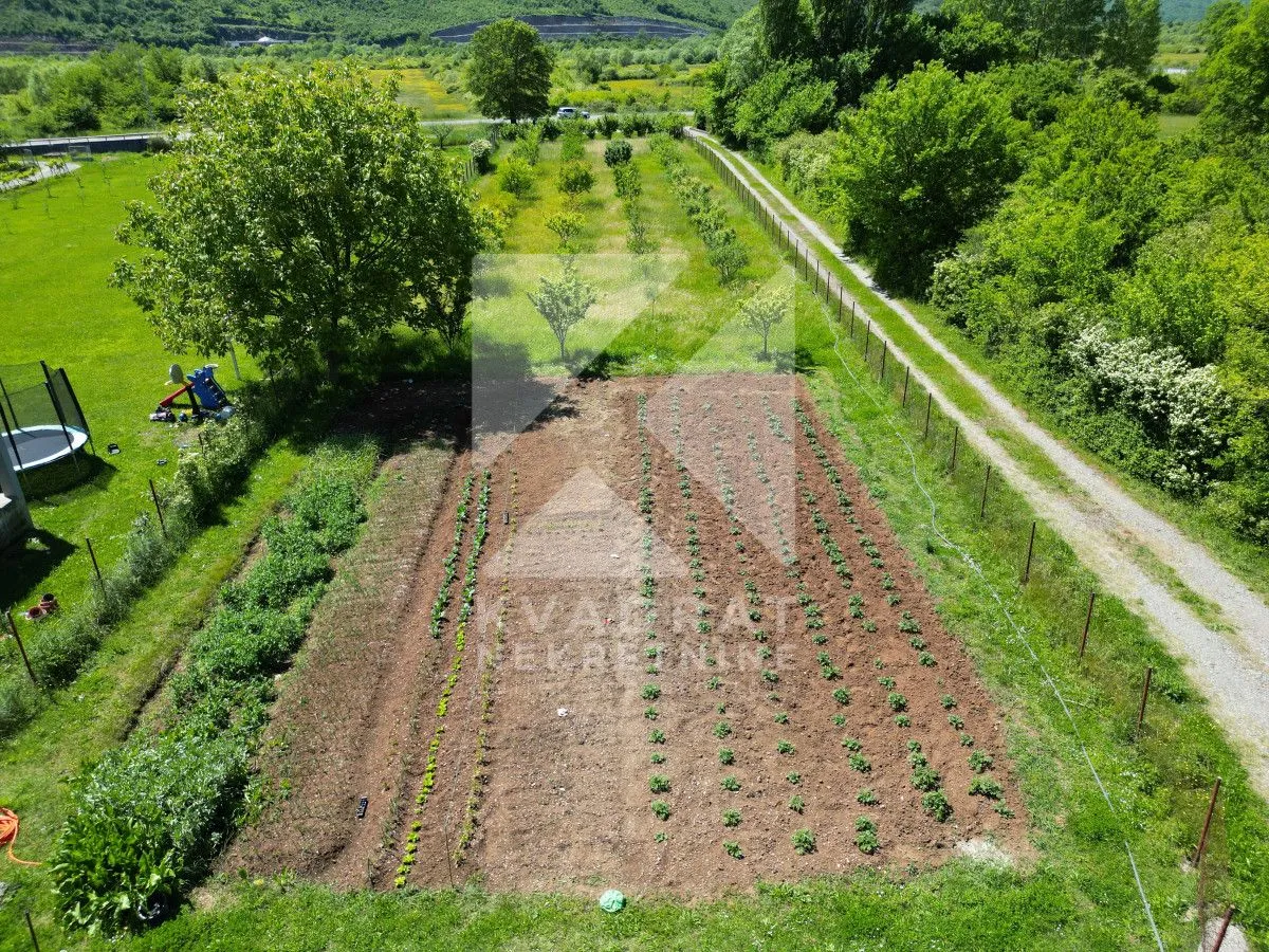Prodaja, kuća, 80m², Mareza, Podgorica