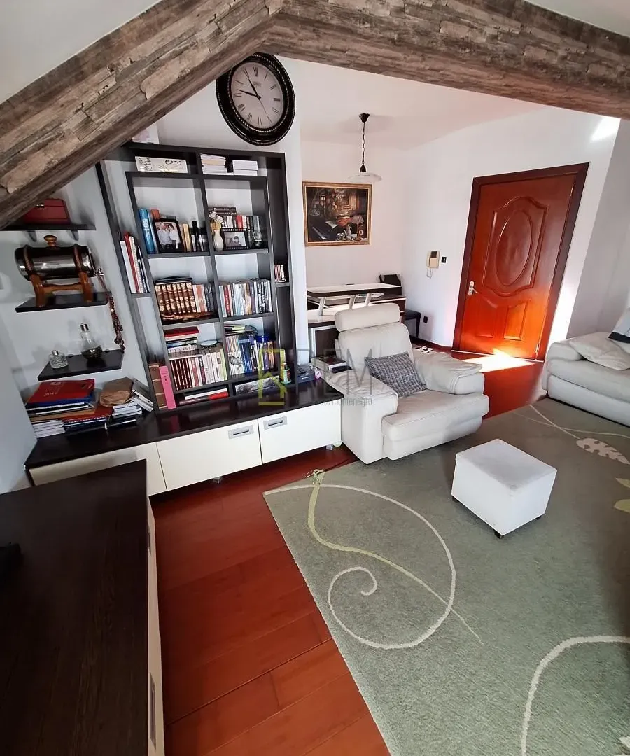 Prodaja, trosoban stan, 87m², Stari Aerodrom, Podgorica