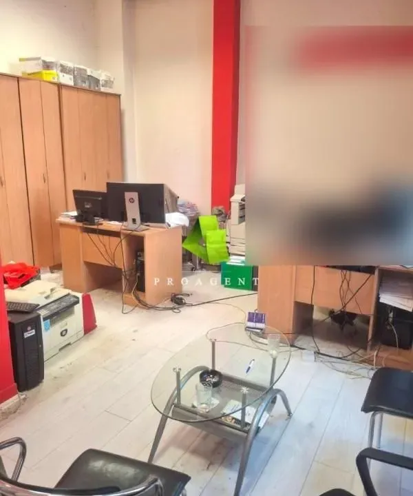 Rent, office space, 47m², Medijana, Niš