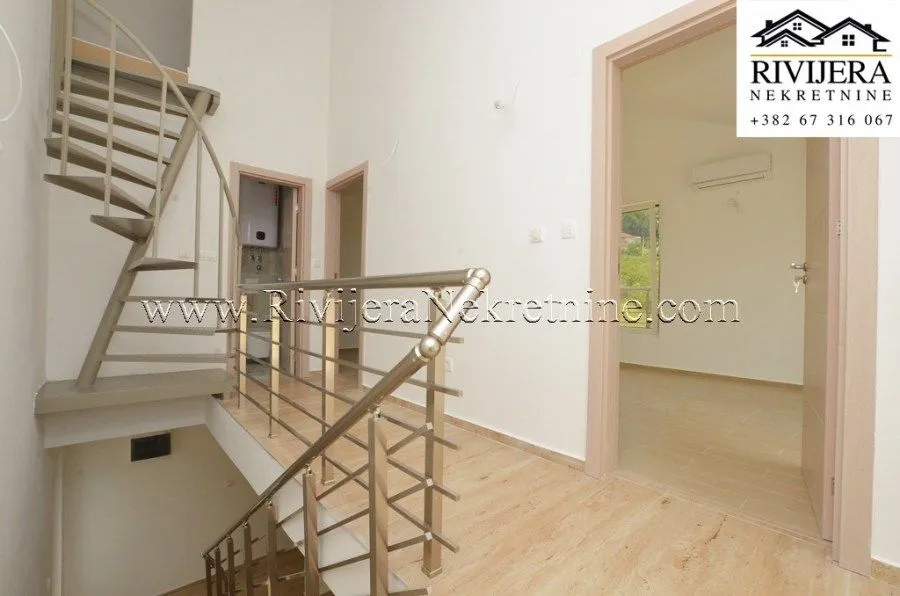 Sale, three bedroom apartment, 95m², Đenovići, Herceg Novi