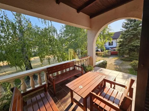 Sale, house, 331m², Lipov gaj, Novi Sad Sve Podlokacije - image 20