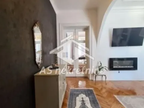 Rent, three bedroom apartment, 94m², Savski Venac, Beograd - image 7