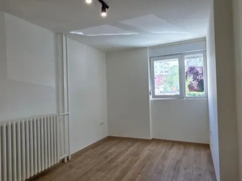 Prodaja, jednosoban stan, 37m², Banatić, Novi Sad Sve Podlokacije - image 6