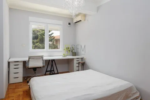 Sale, two bedroom apartment, 66m², Centar, Budva - image 3