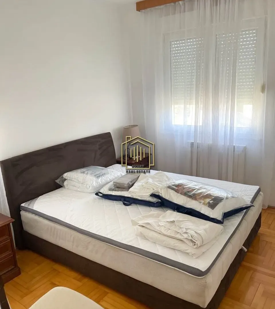 Prodaja, dvosoban stan, 64m², Gorica C, Podgorica