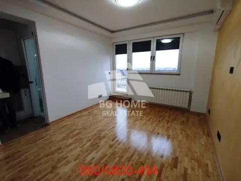 Prodaja, jednosoban stan, 50m², Zemun Gornji Grad, Zemun Sve Podlokacije - image 2