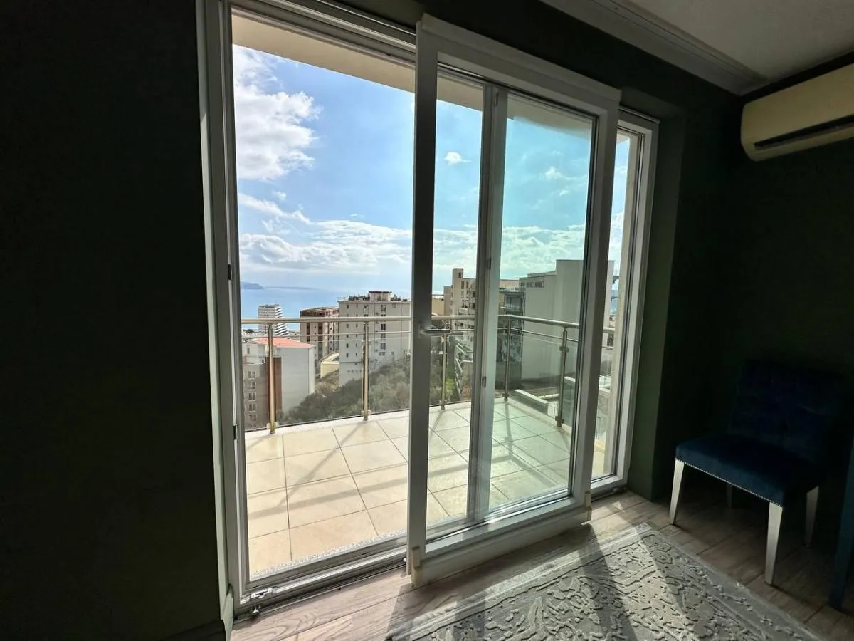 Sale, two bedroom apartment, 131m², Bečići, Budva