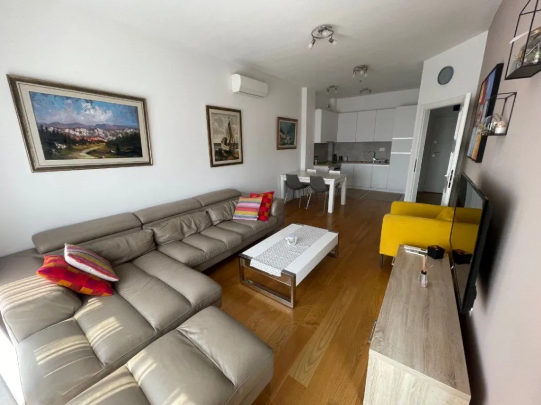Rent, one bedroom apartment, 47m², Centar, Podgorica