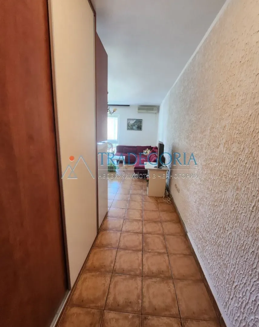 Prodaja, dvosoban stan, 57m², Sutomore, Bar