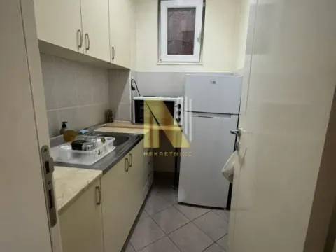 Izdavanje, jednosoban stan, 35m², Rotkvarija, Novi Sad Sve Podlokacije - image 7