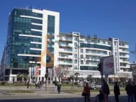 Izdavanje, poslovni prostor, 400m², Podgorica, Crna Gora - image 1