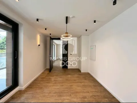 Rent, office space, 563m², Savski Venac, Beograd - image 20