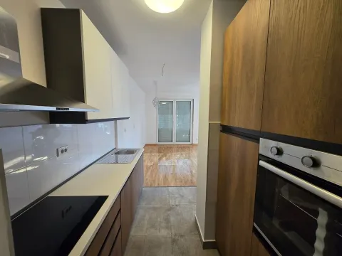 Izdavanje, četvorosoban stan, 79m², Banjica, Voždovac Sve Podlokacije - image 7