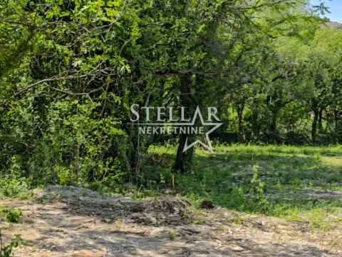 Prodaja, stan, 2072m², Murtovina, Podgorica - image 1