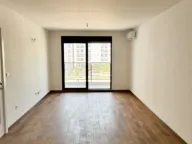 Izdavanje, dvosoban stan, 85m², City Kvart, Podgorica - image 1