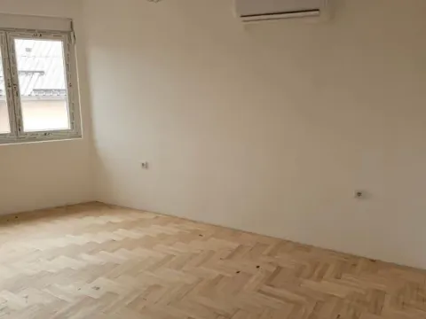 Sale, two bedroom apartment, 54m², Medijana, Niš - image 3