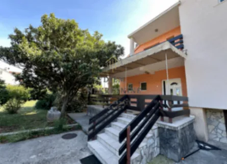 Izdavanje, kuća, 100m², Zabjelo, Podgorica - image 11