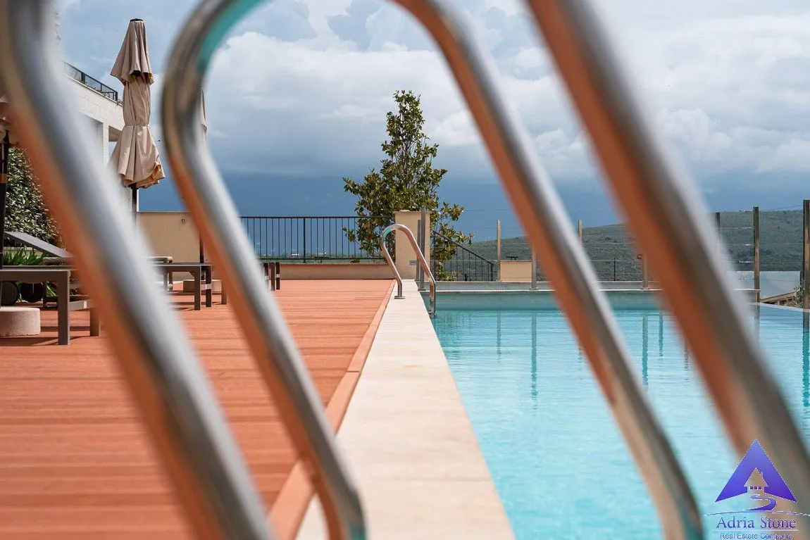 Prodaja, dvosoban stan, 94m², Luštica, Tivat
