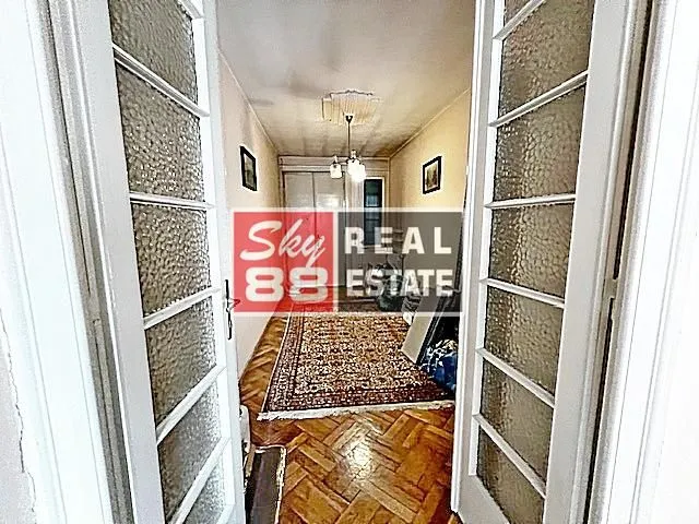 Prodaja, dvosoban stan, 77m², Stari Grad, Beograd