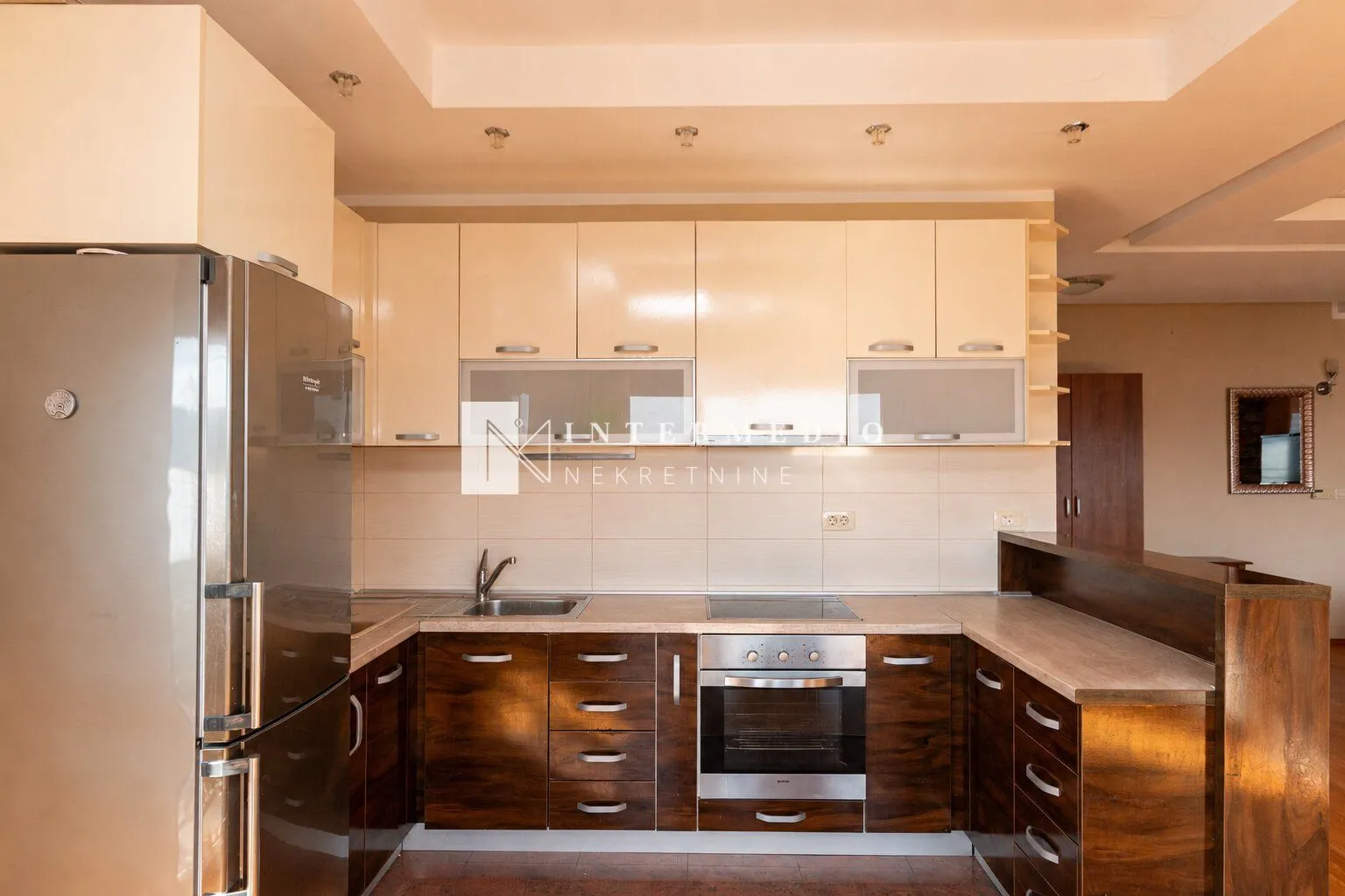 Prodaja, kuća, 227m², Zelenika, Herceg Novi