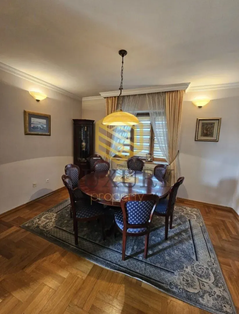 Rent, house, 300m², Masline, Podgorica