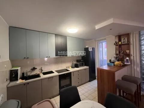 Prodaja, četvorosoban stan, 96m², Cerak, Beograd - image 5