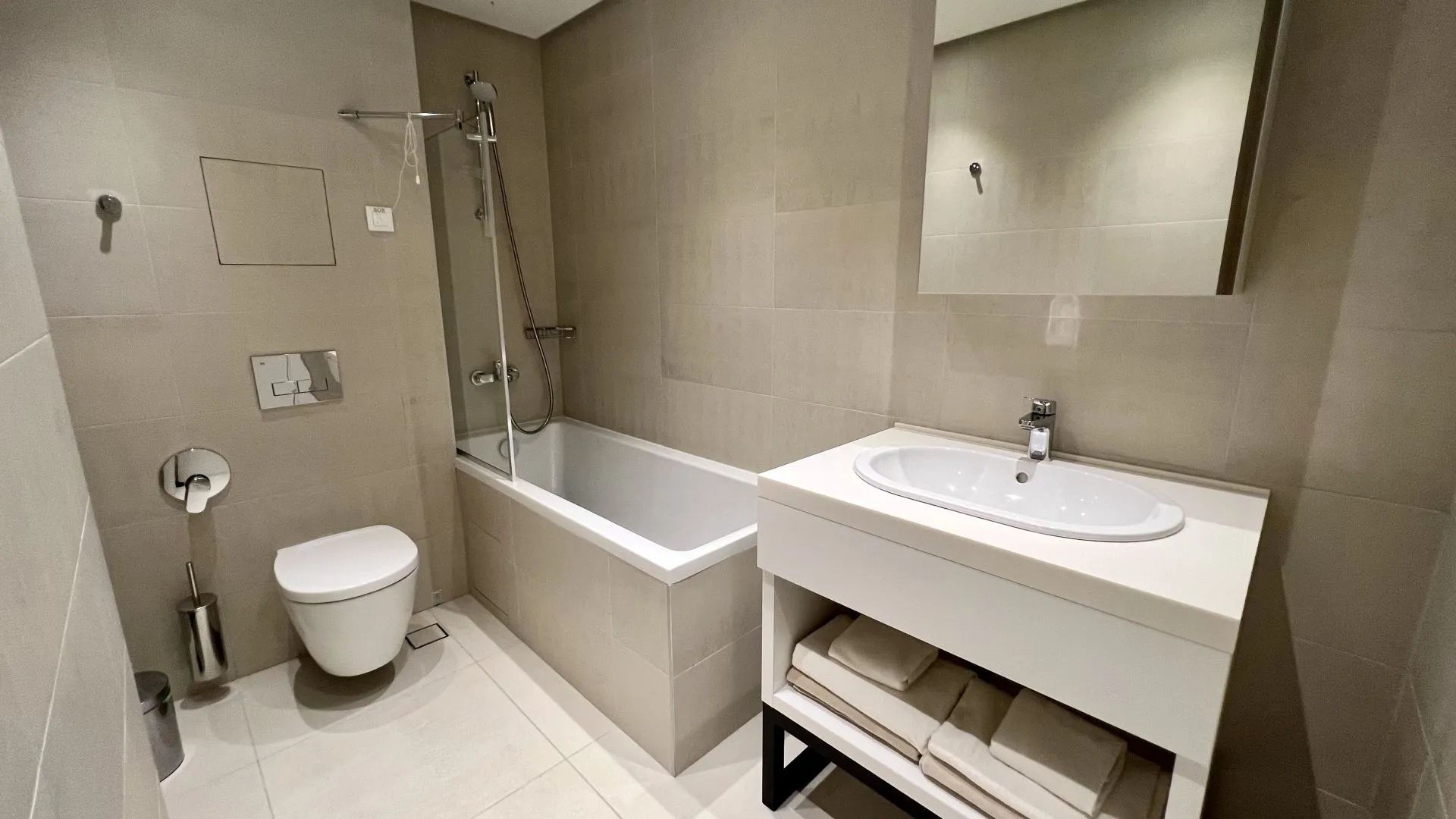 Prodaja, stan, 107m², Budva, Crna Gora