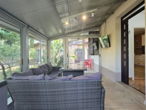 Izdavanje, kuća, 52m², Donja Gorica, Podgorica - image 2