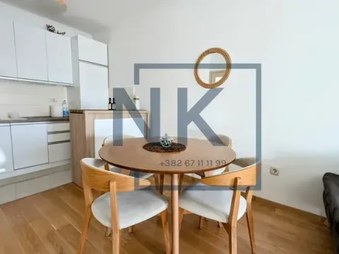 Izdavanje, jednosoban stan, 46m², New City, Podgorica - image 4