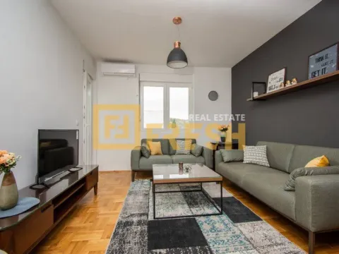 Izdavanje, dvosoban stan, 70m², Donja Gorica, Podgorica - image 4