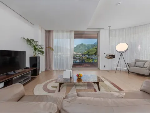 Prodaja, trosoban stan, 509m², Dukley Gardens, Budva - image 1