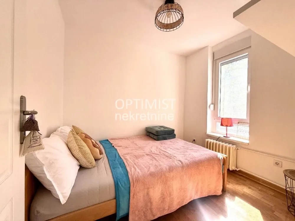 Izdavanje, dvosoban stan, 46m², Stari Grad, Beograd
