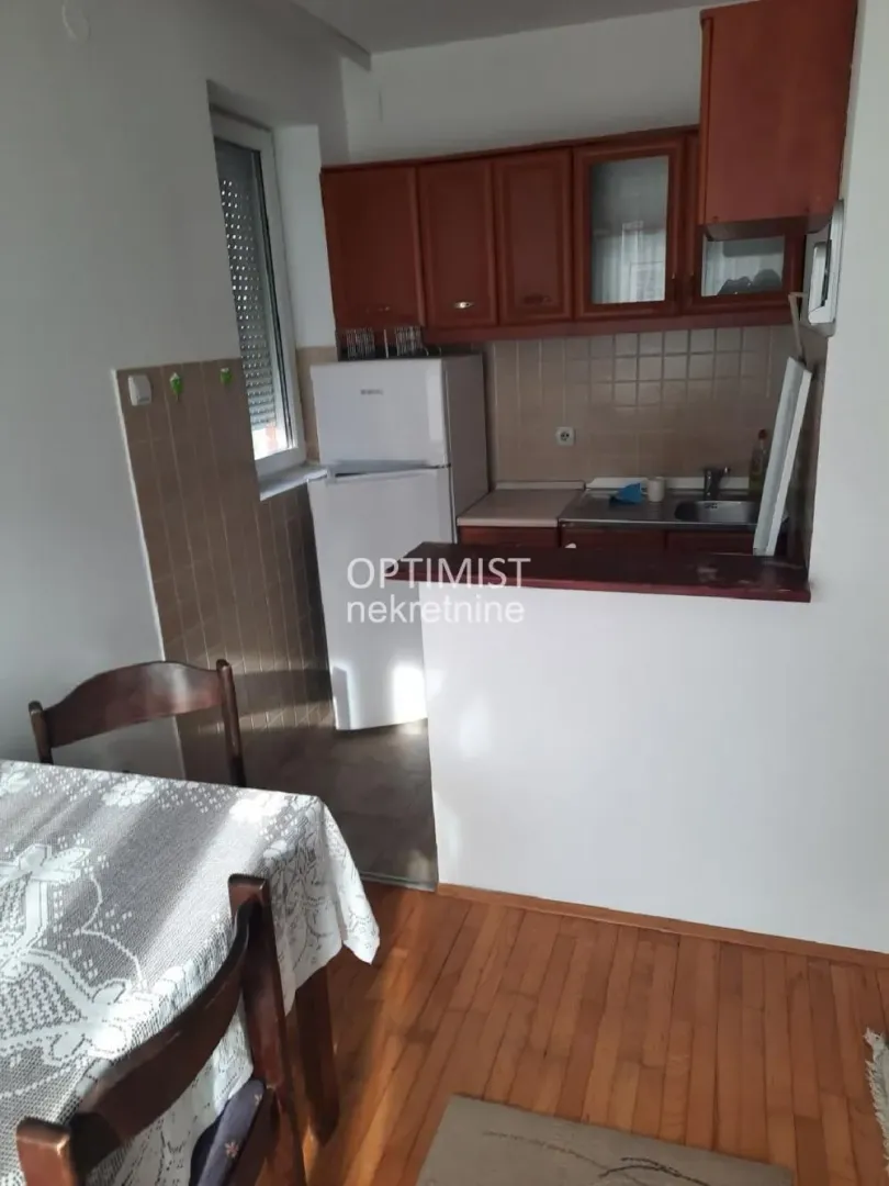 Rent, one bedroom apartment, 41m², Višnjička Banja, Palilula Sve Podlokacije
