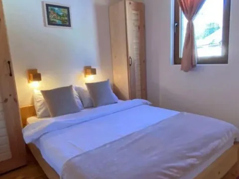 Prodaja, ugostiteljski objekat, 300m², Kolašin, Crna Gora - image 9