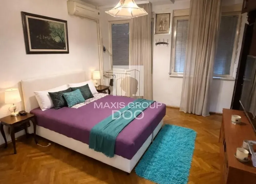 Rent, three bedroom apartment, 60m², Palata Pravde, Beograd