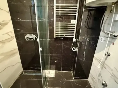 Rent, four bedroom apartment, 71m², Vračar Sve Podlokacije, Beograd - image 6