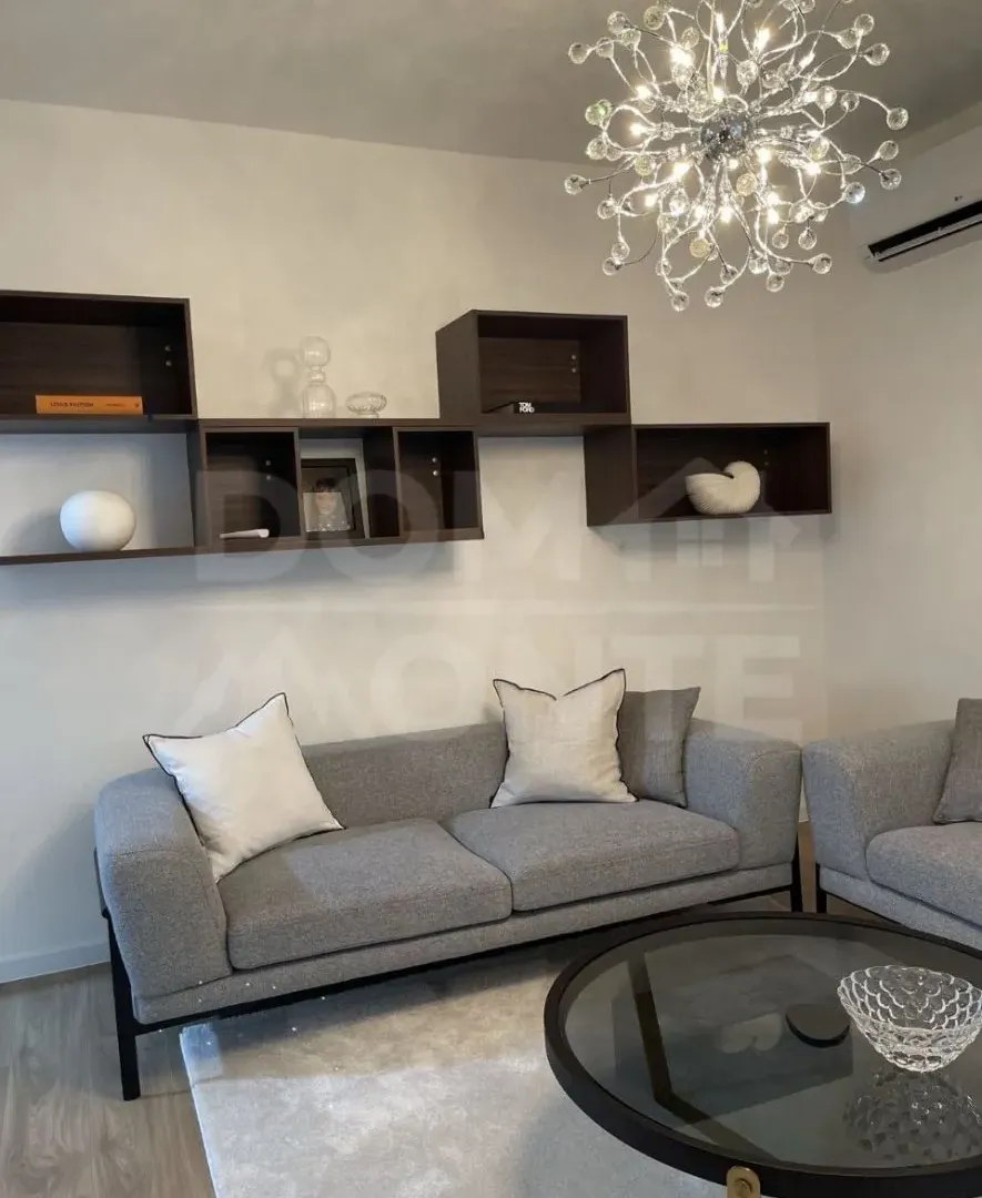 Rent, one bedroom apartment, 75m², Tivat, Crna Gora