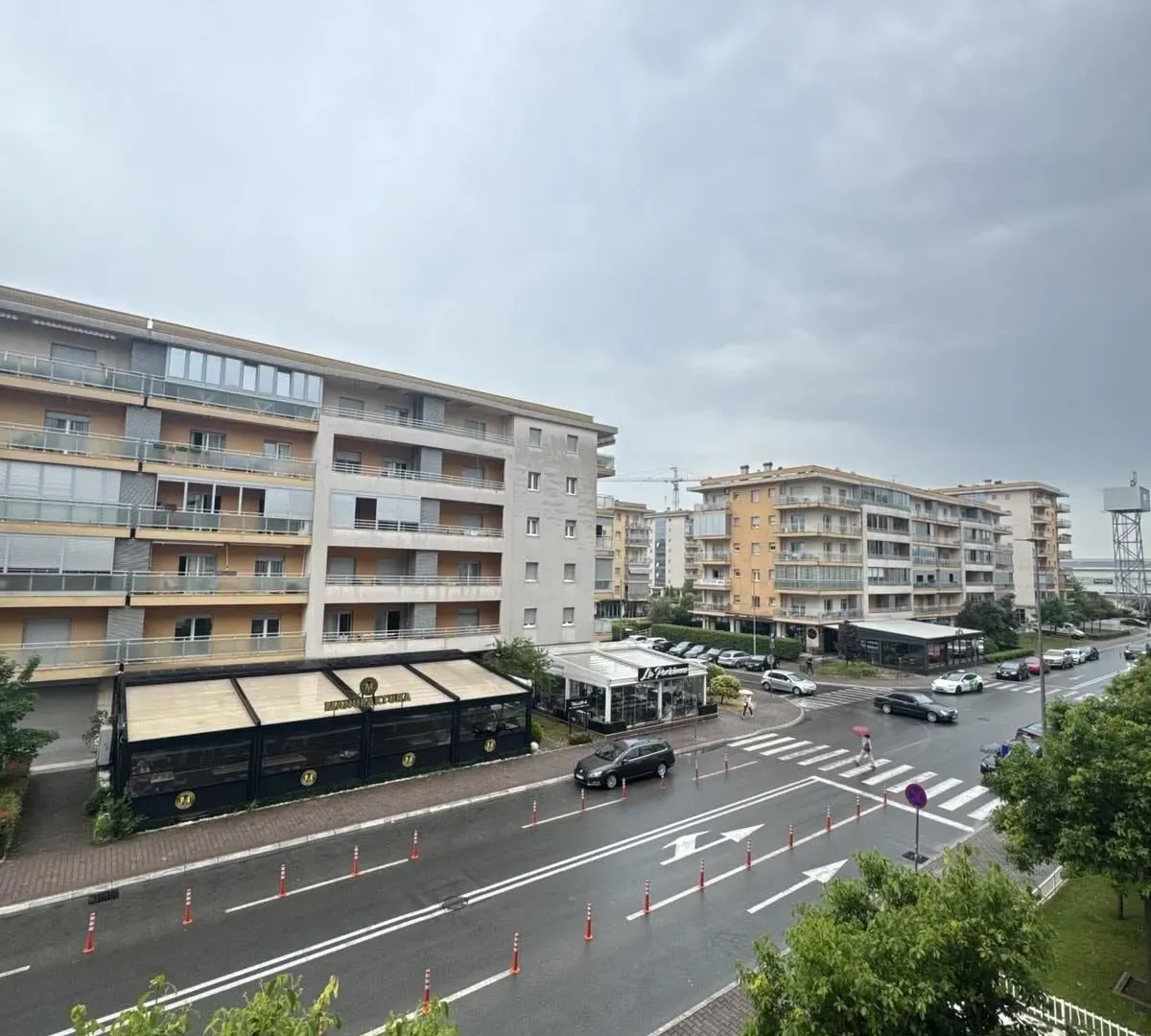 Rent, office space, 75m², City Kvart, Podgorica