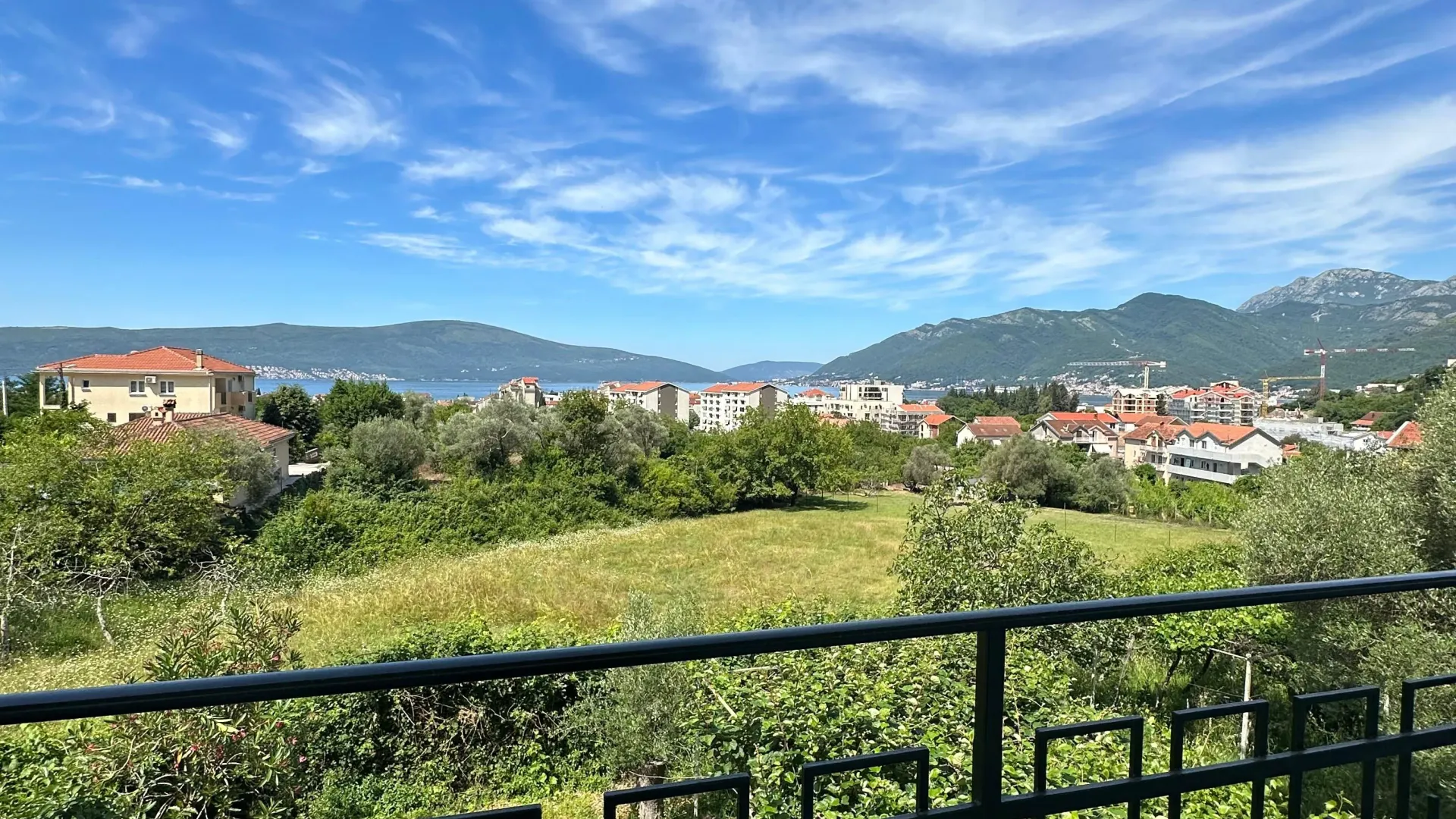 Rent, one bedroom apartment, 38m², Seljanovo, Tivat
