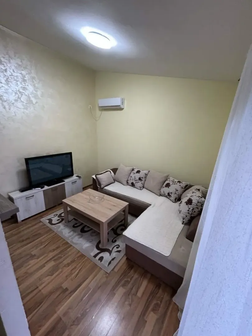 Rent, one bedroom apartment, 37m², Drač, Podgorica