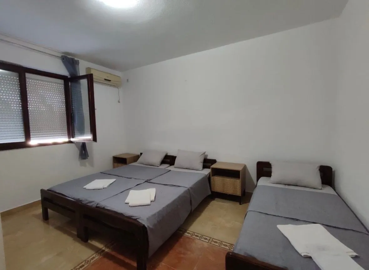 Rent, one bedroom apartment, 40m², Centar, Bar