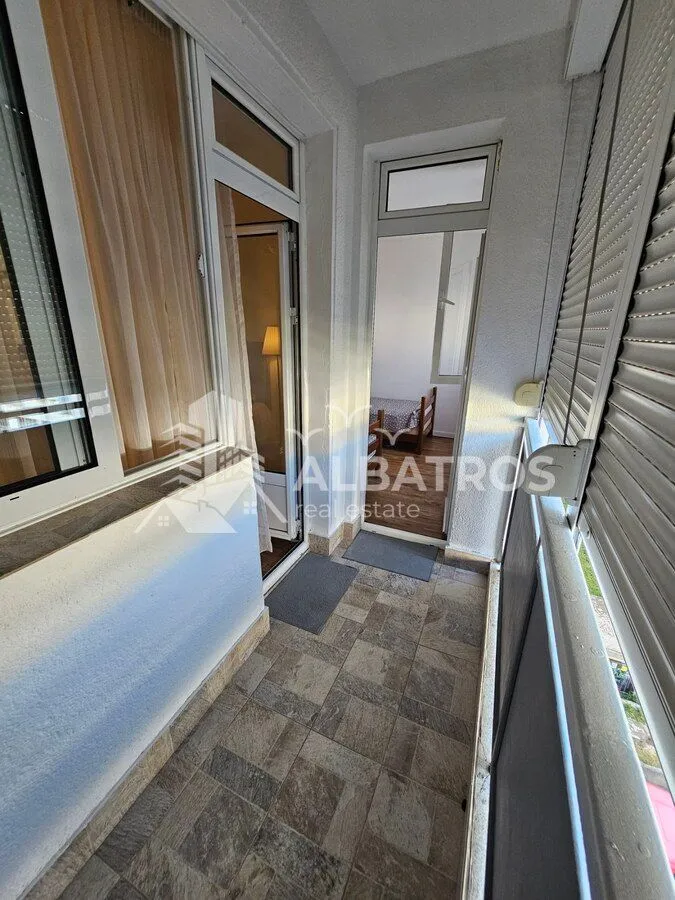 Rent, two bedroom apartment, 622m², Centar, Bar