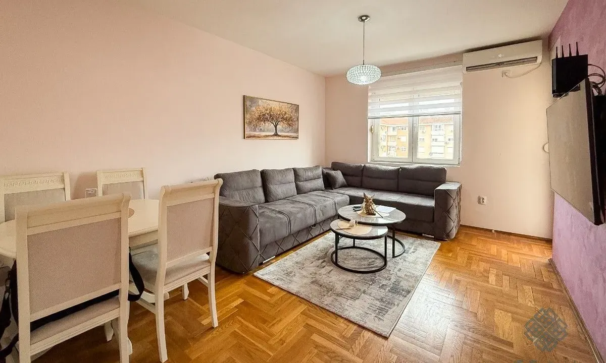 Prodaja, dvosoban stan, 68m², Stari Aerodrom, Podgorica